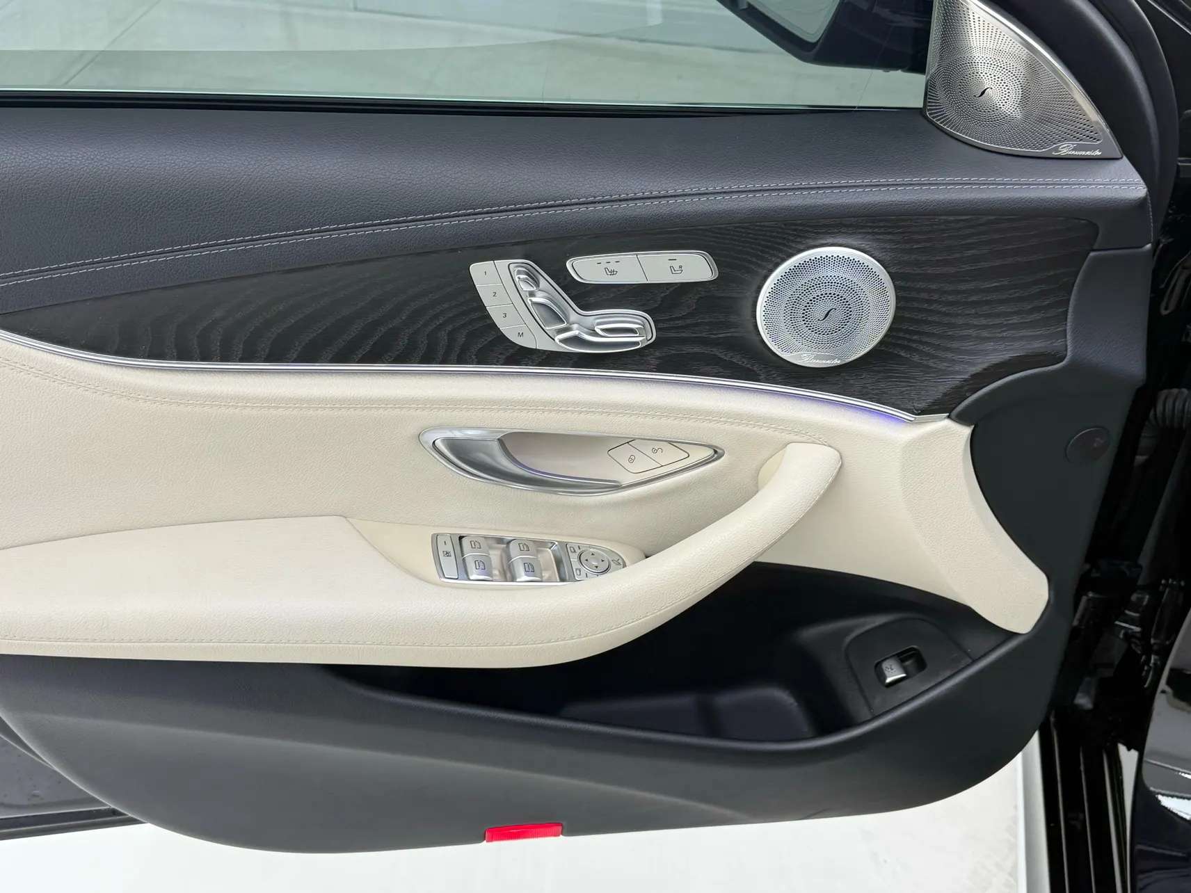 Mercedes-Benz E 300 L, 2017 15
