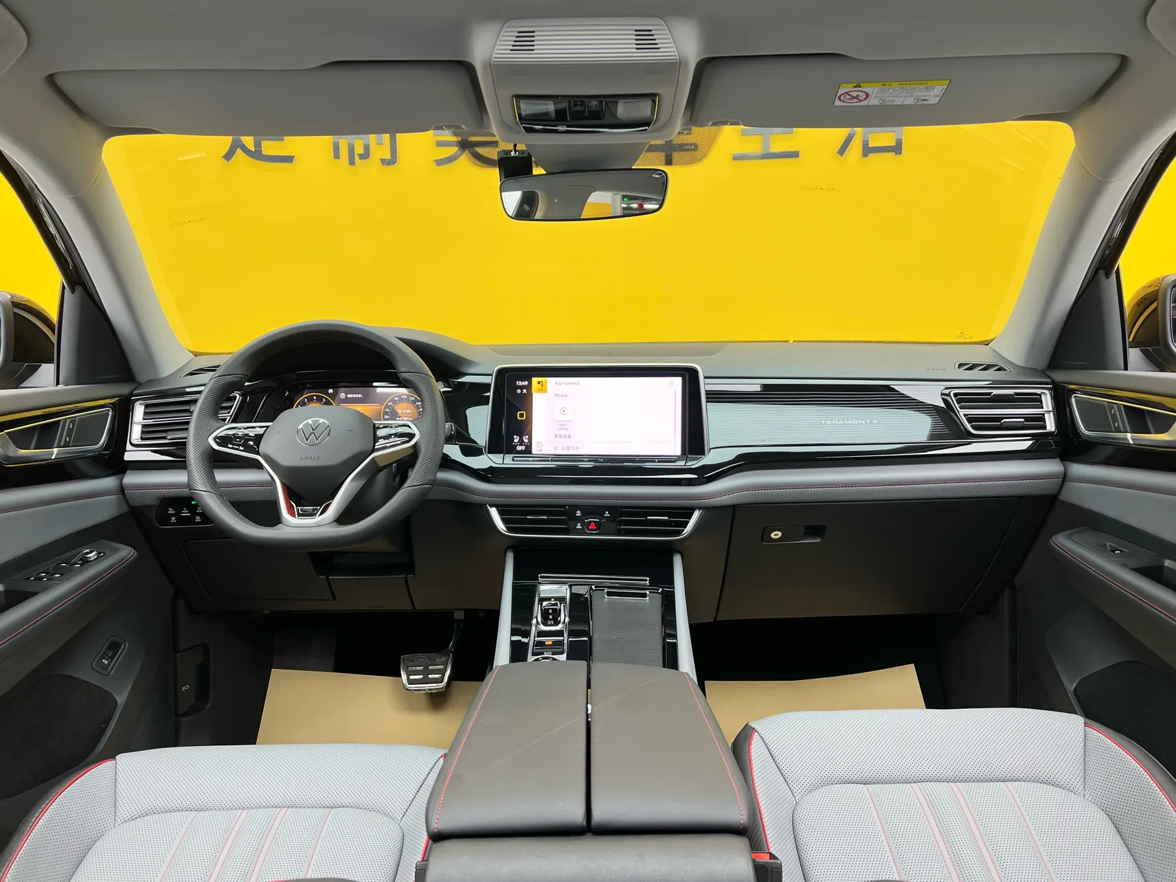 Volkswagen Teramont X, 2024 13