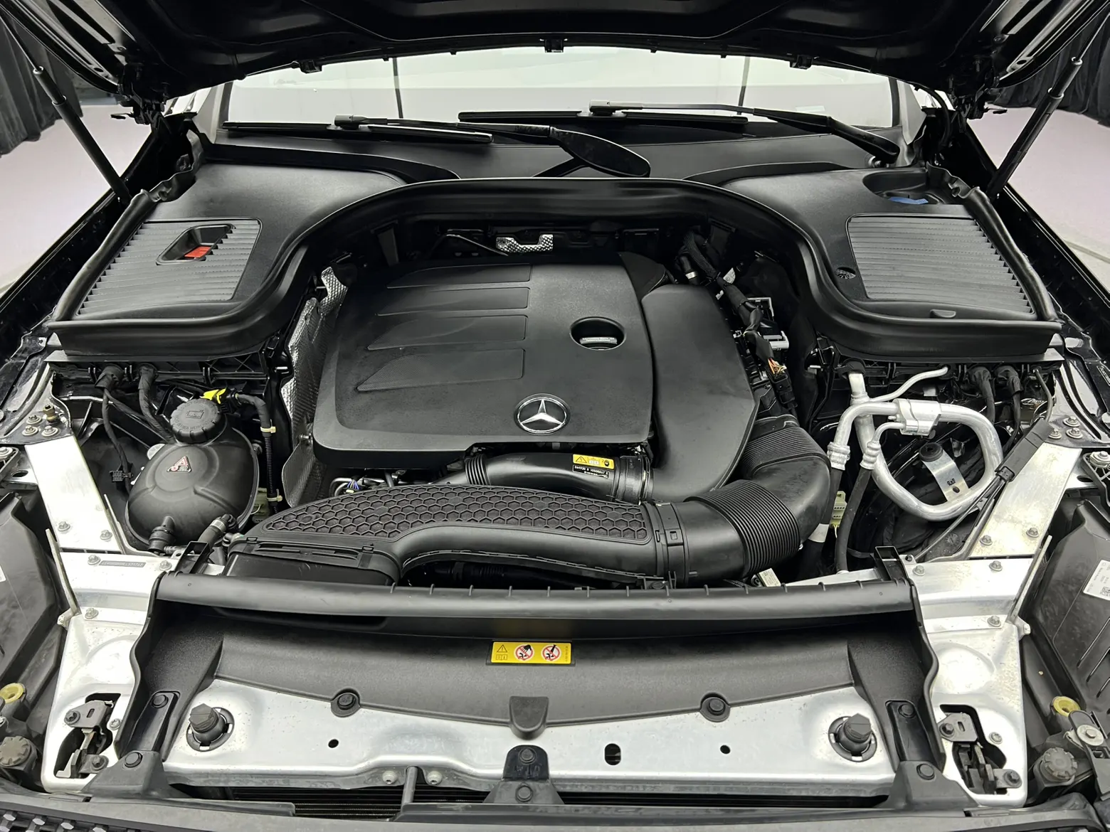 Mercedes-Benz GLC 260 L, 2020 10