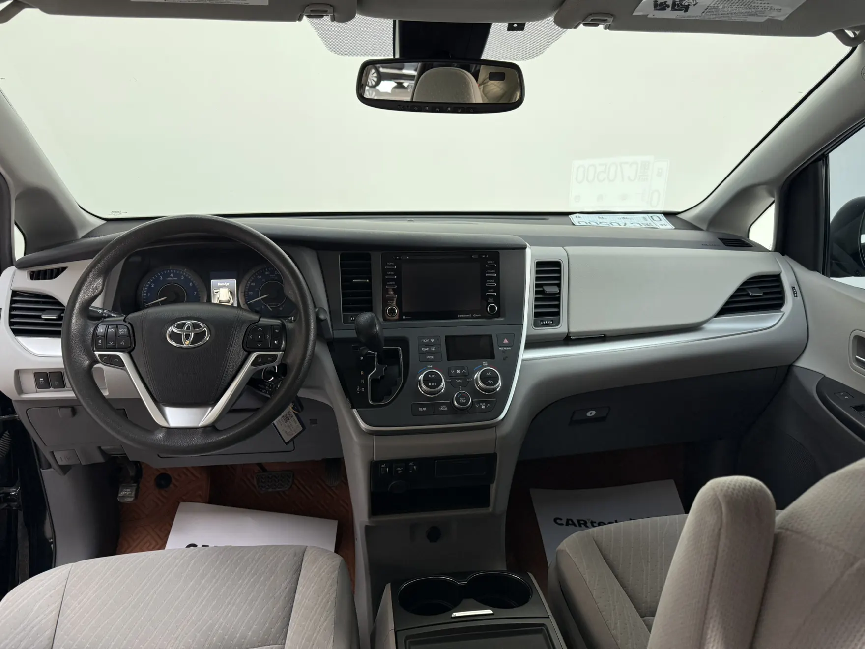 Toyota Sienna, 2019 8