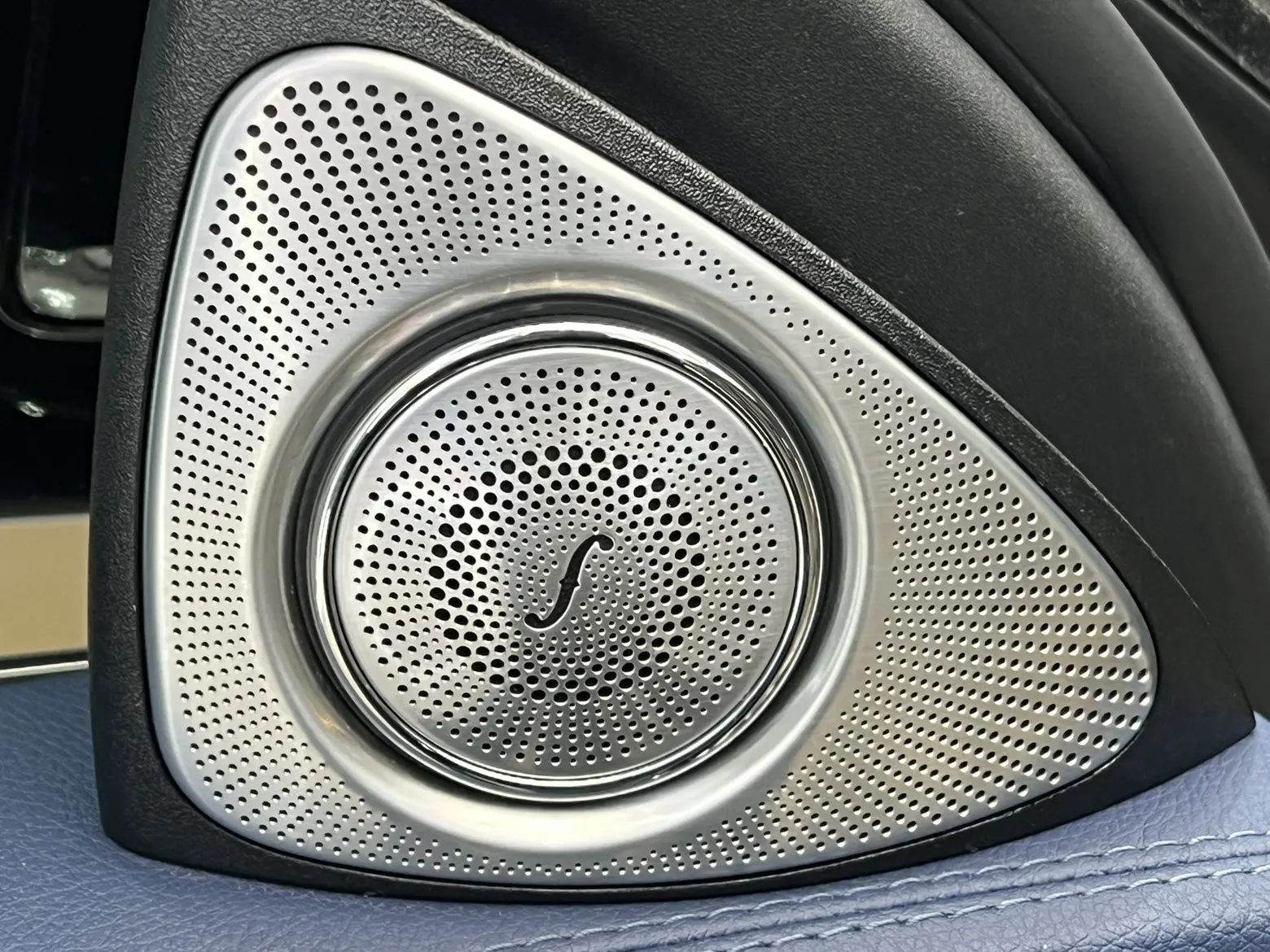 Mercedes-Benz E 300 L, 2022 17