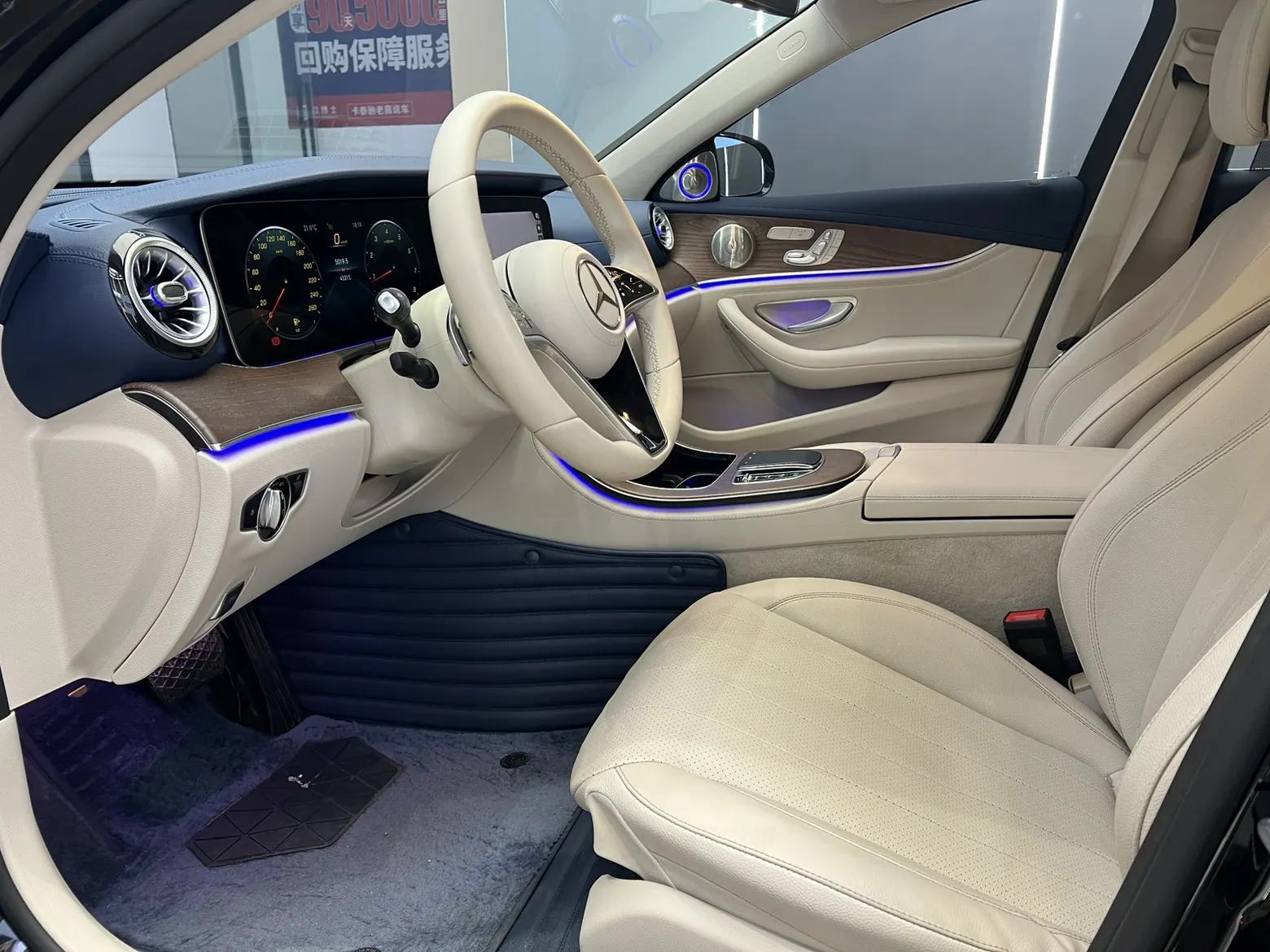Mercedes-Benz E 300 L, 2022 14