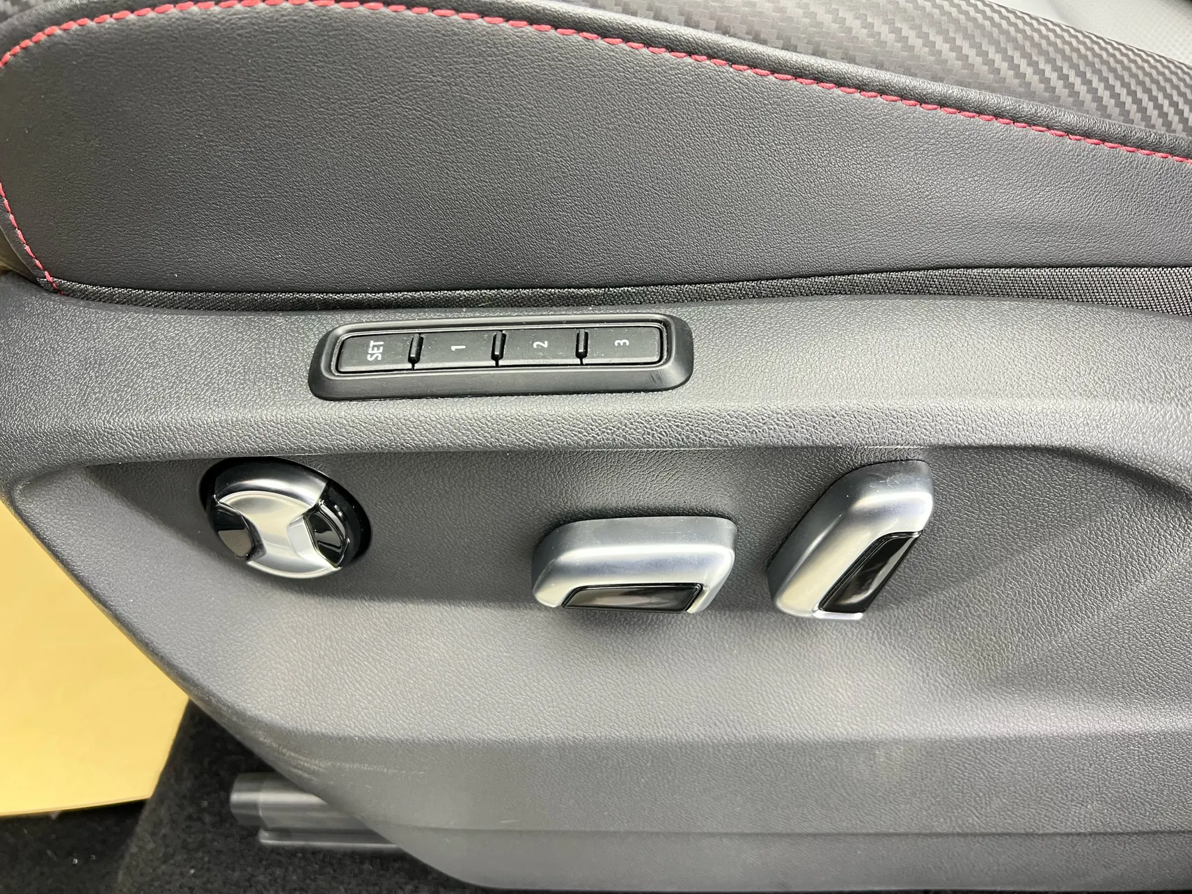 Volkswagen Teramont X, 2024 33
