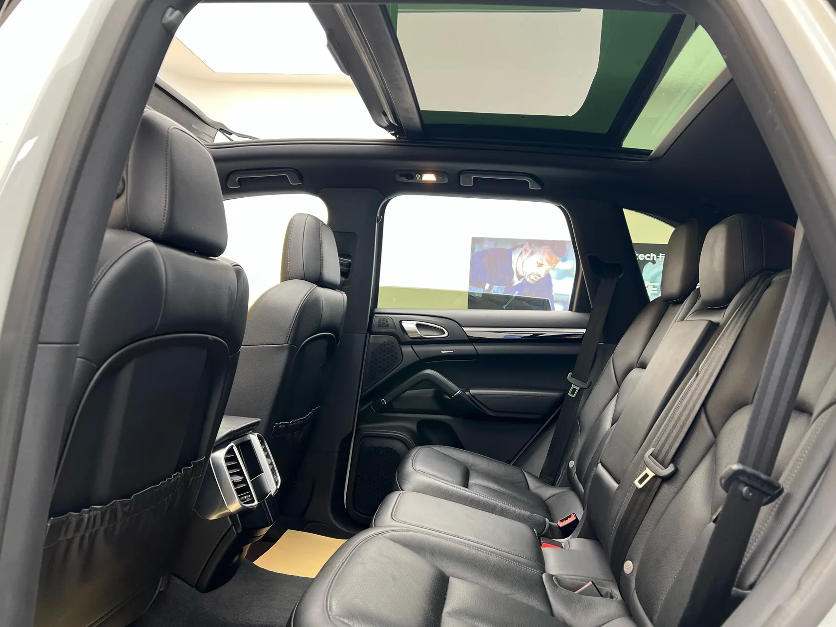 Porsche Cayenne, 2017 32