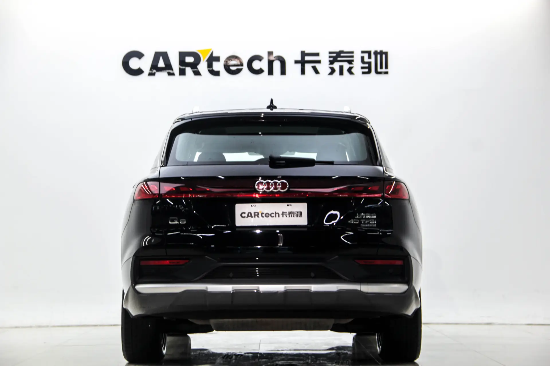 Audi Q6 40 TFSI, 2024 4