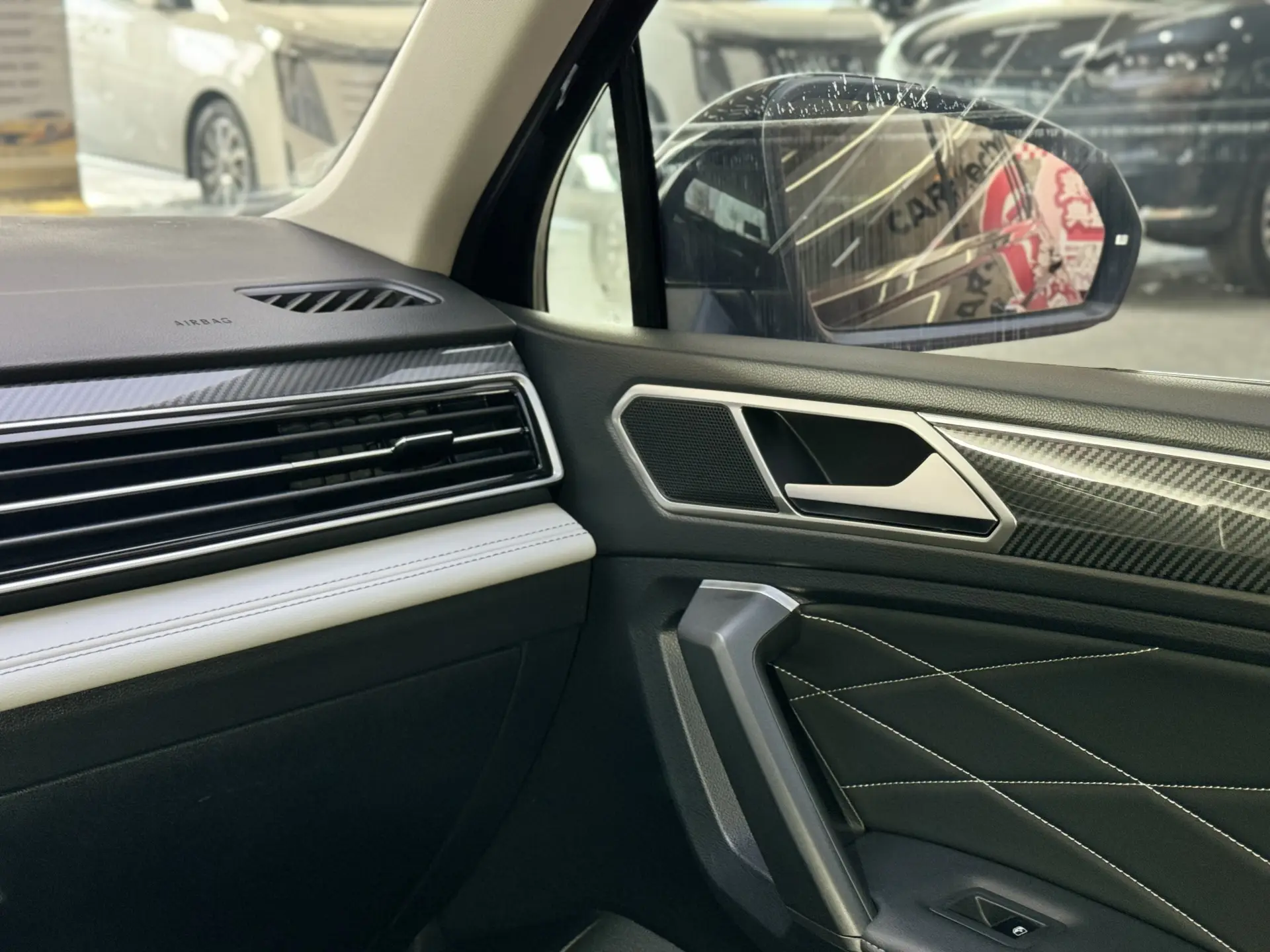 Volkswagen Tiguan L, 2024 23