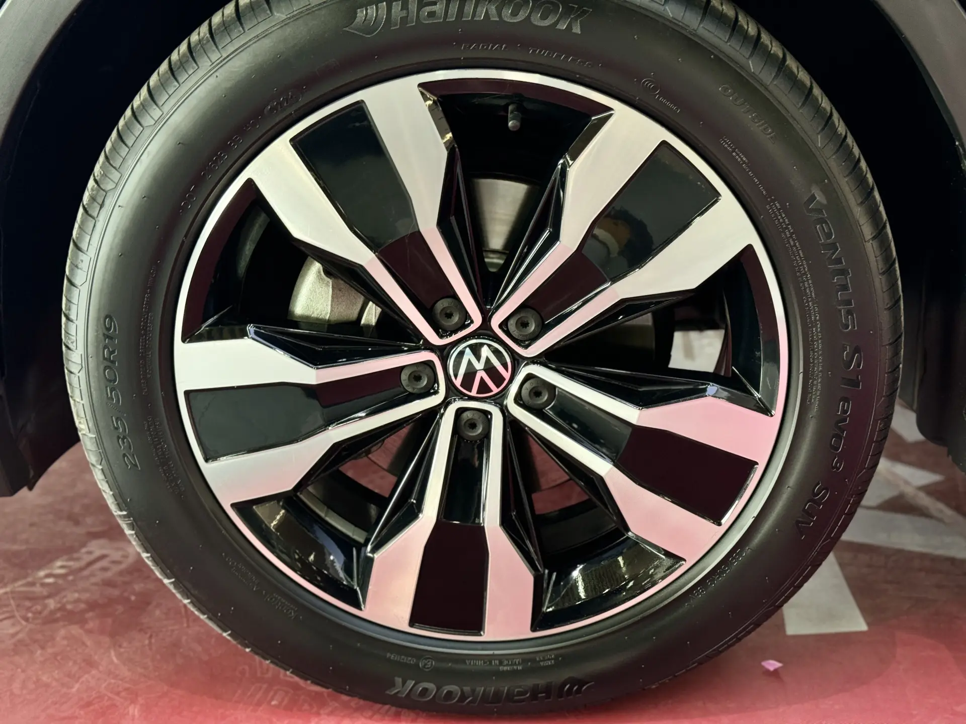 Volkswagen Tiguan L, 2024 11