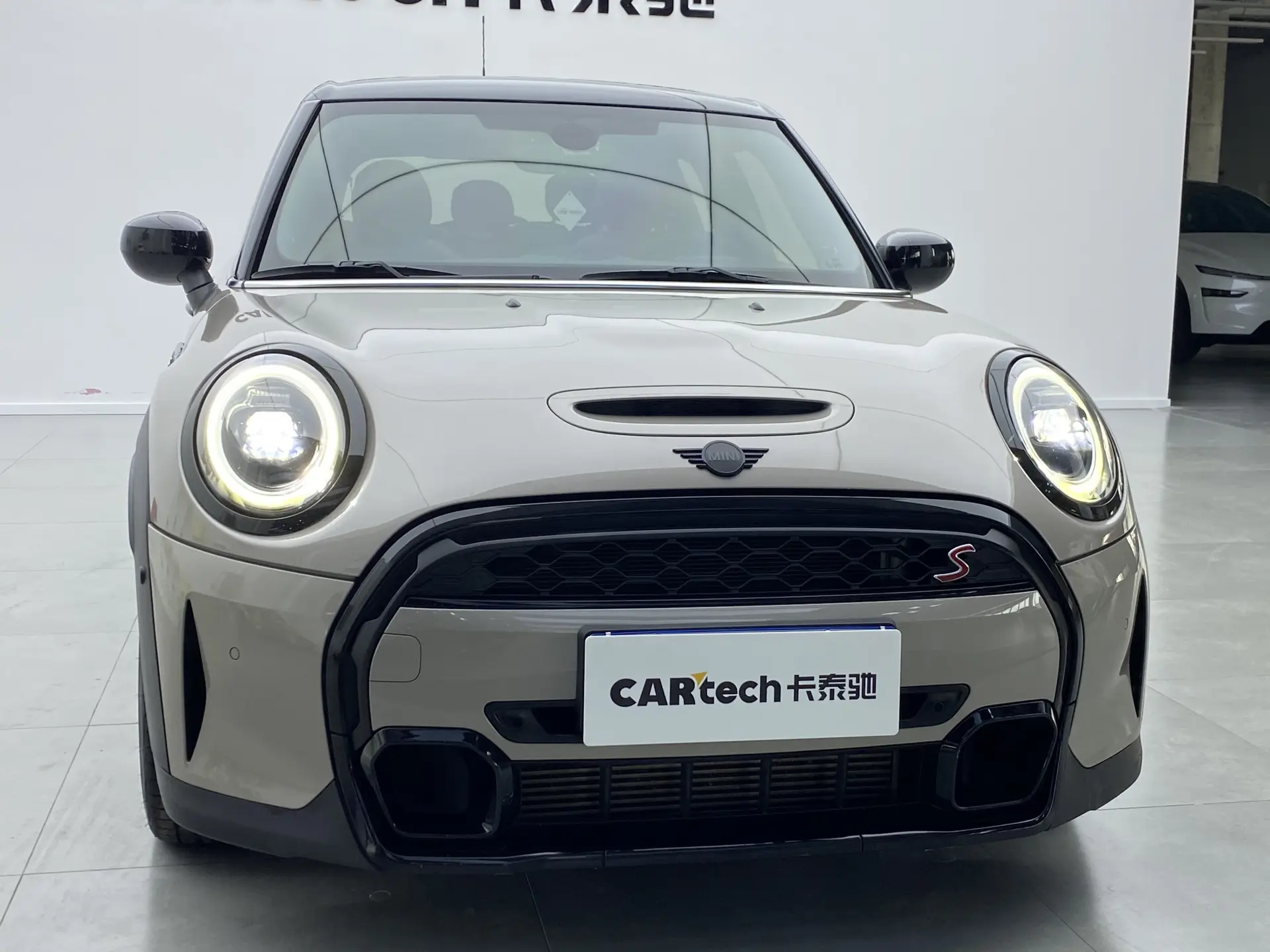Mini Cooper, 2023 34