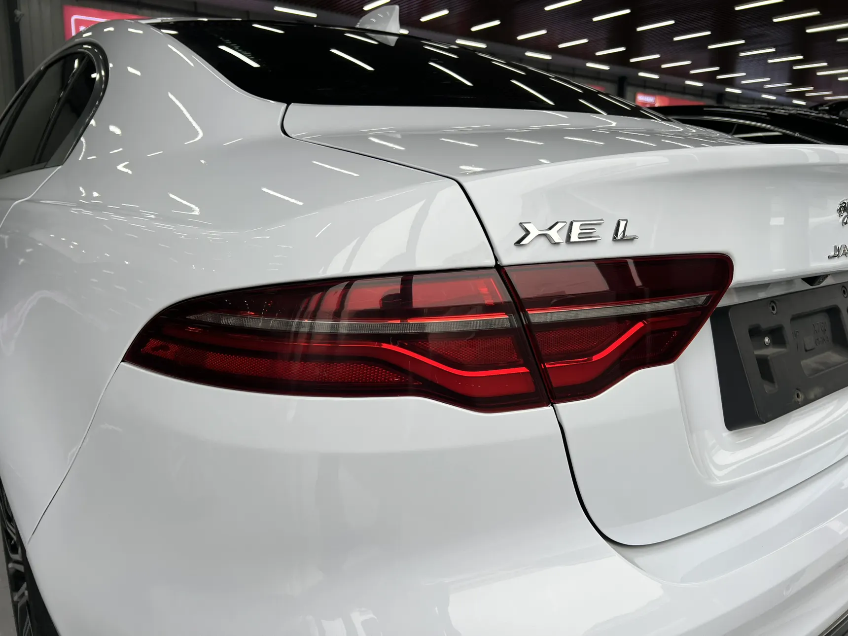 Jaguar XEL, 2021 15