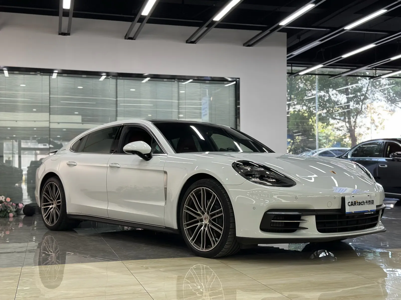 Porsche Panamera, 2021 2