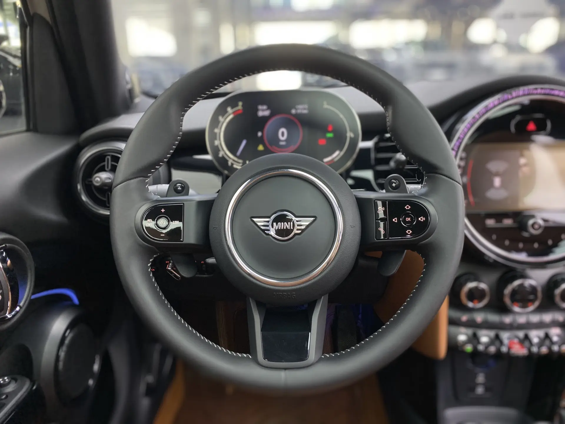 Mini Cooper, 2023 15