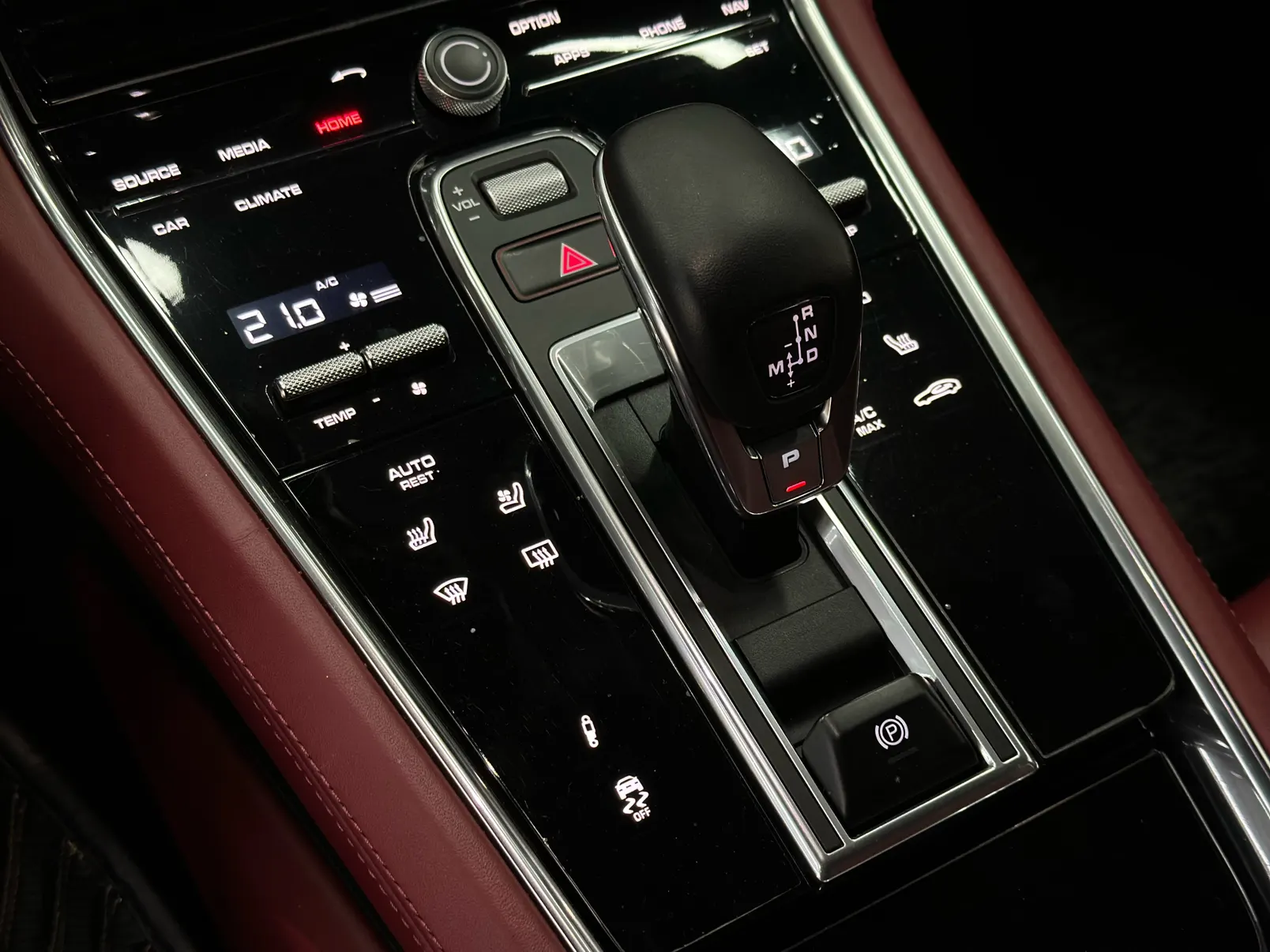 Porsche Panamera, 2021 11
