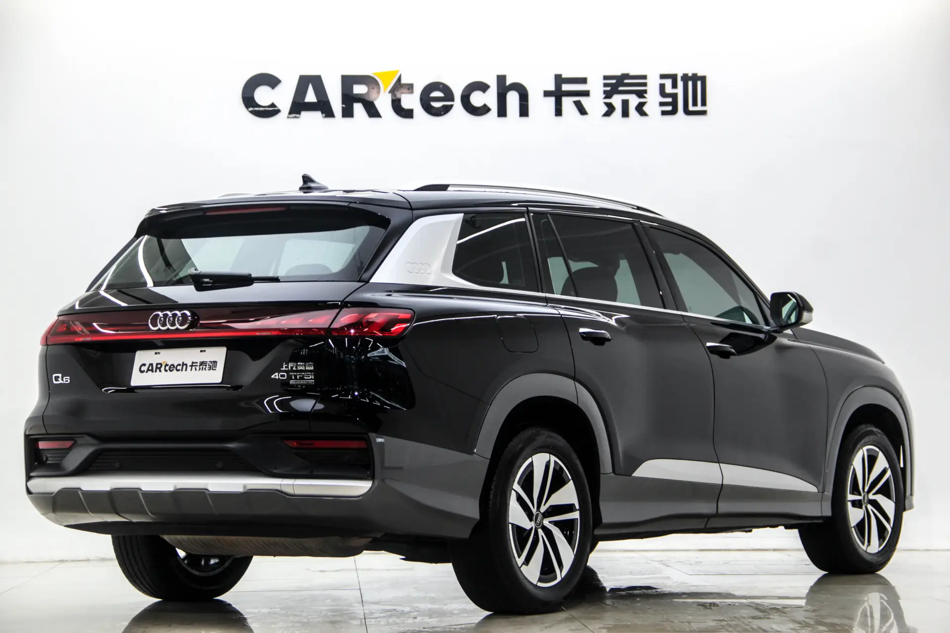 Audi Q6 40 TFSI, 2024 все фото