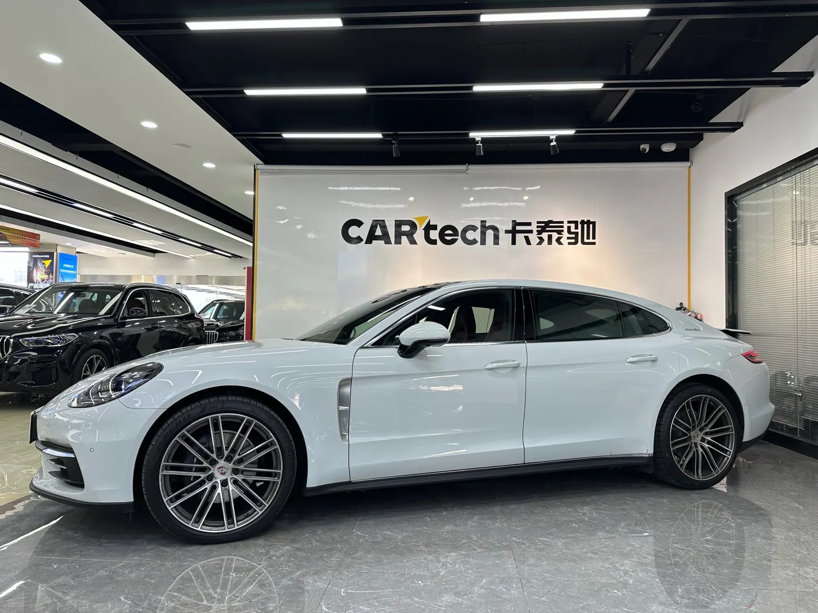 Porsche Panamera, 2021 6