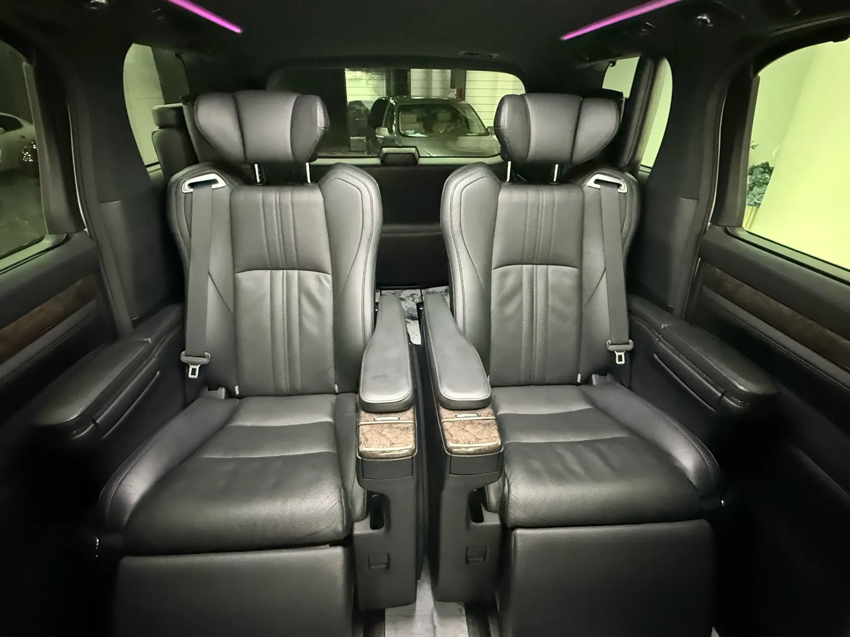 Toyota Alphard, 2019 16