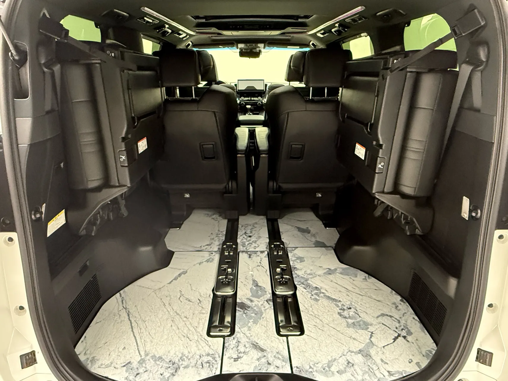 Toyota Alphard, 2019 9