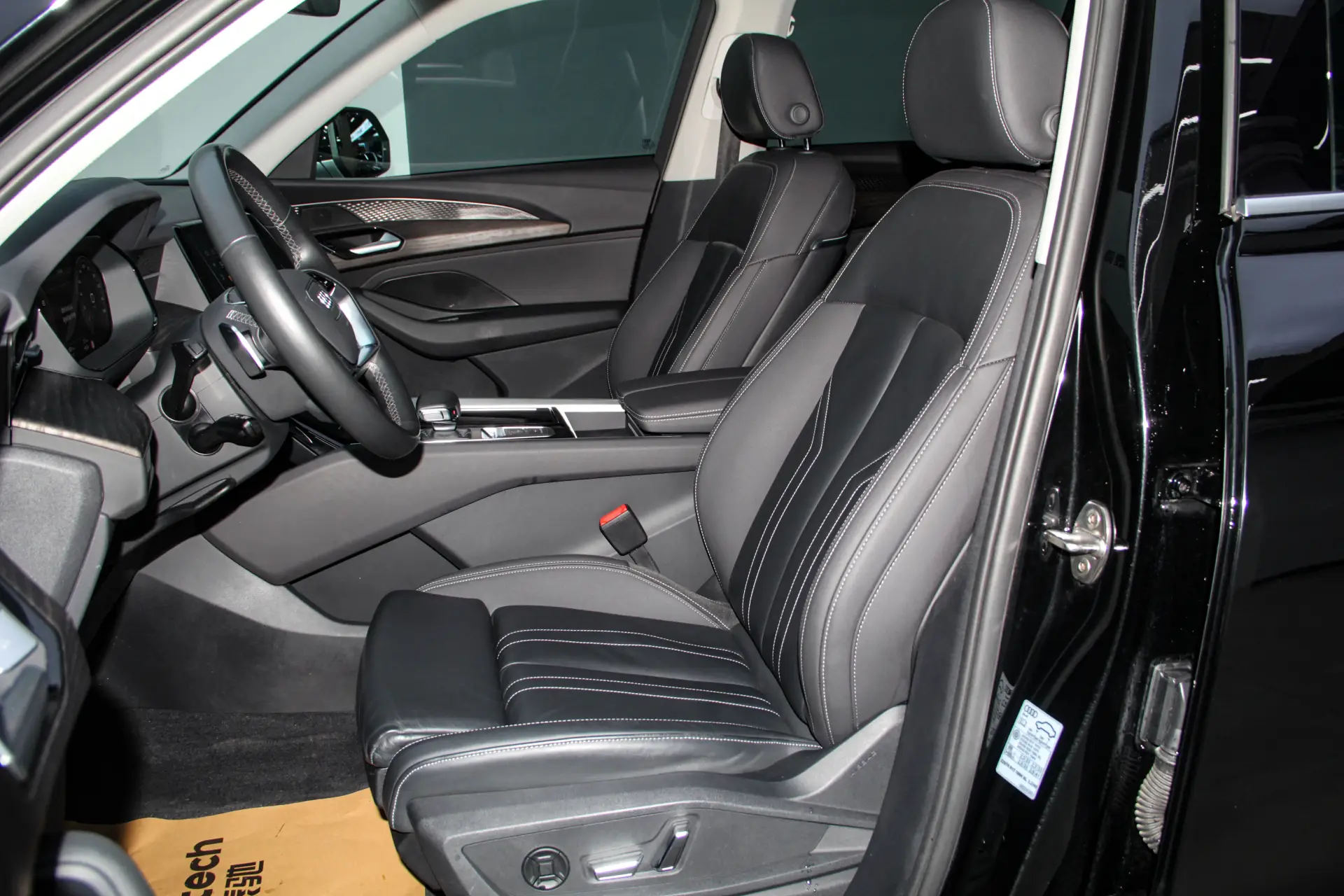 Audi Q6 40 TFSI, 2024 18