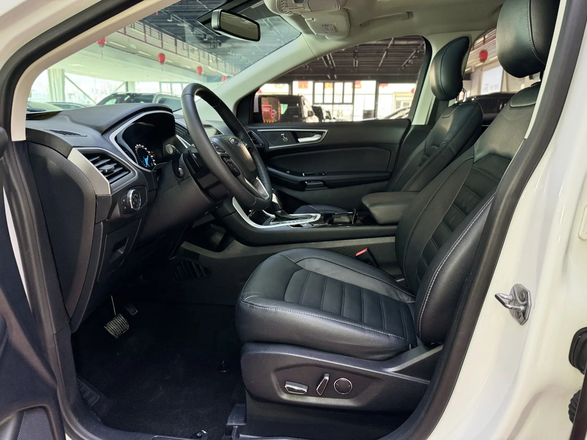 Ford Edge, 2019 17
