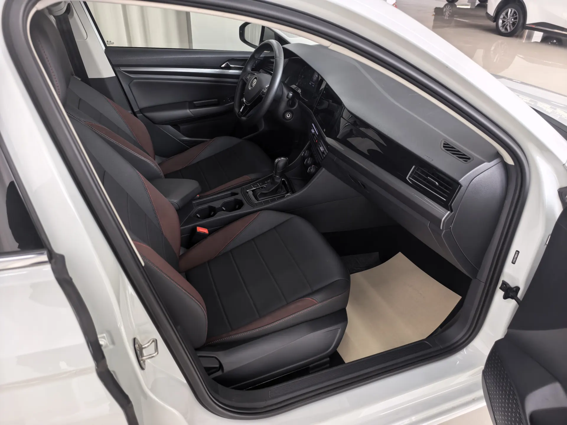 Volkswagen Bora, 2021 14