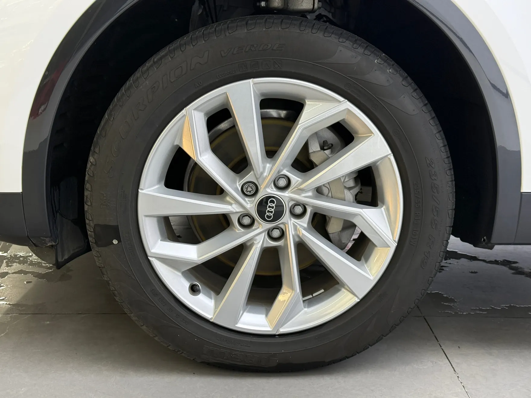 Audi Q5L 40, 2024 11