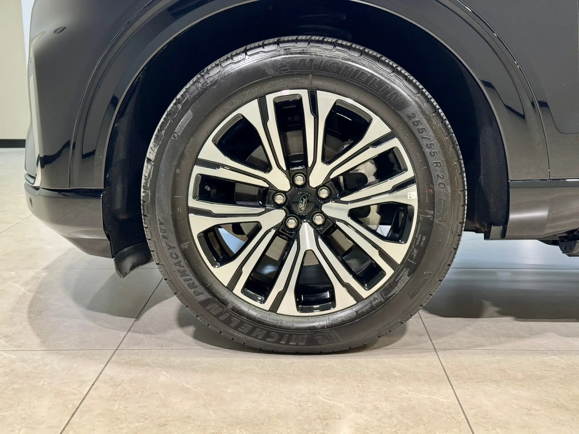 Ford Explorer, 2026 10