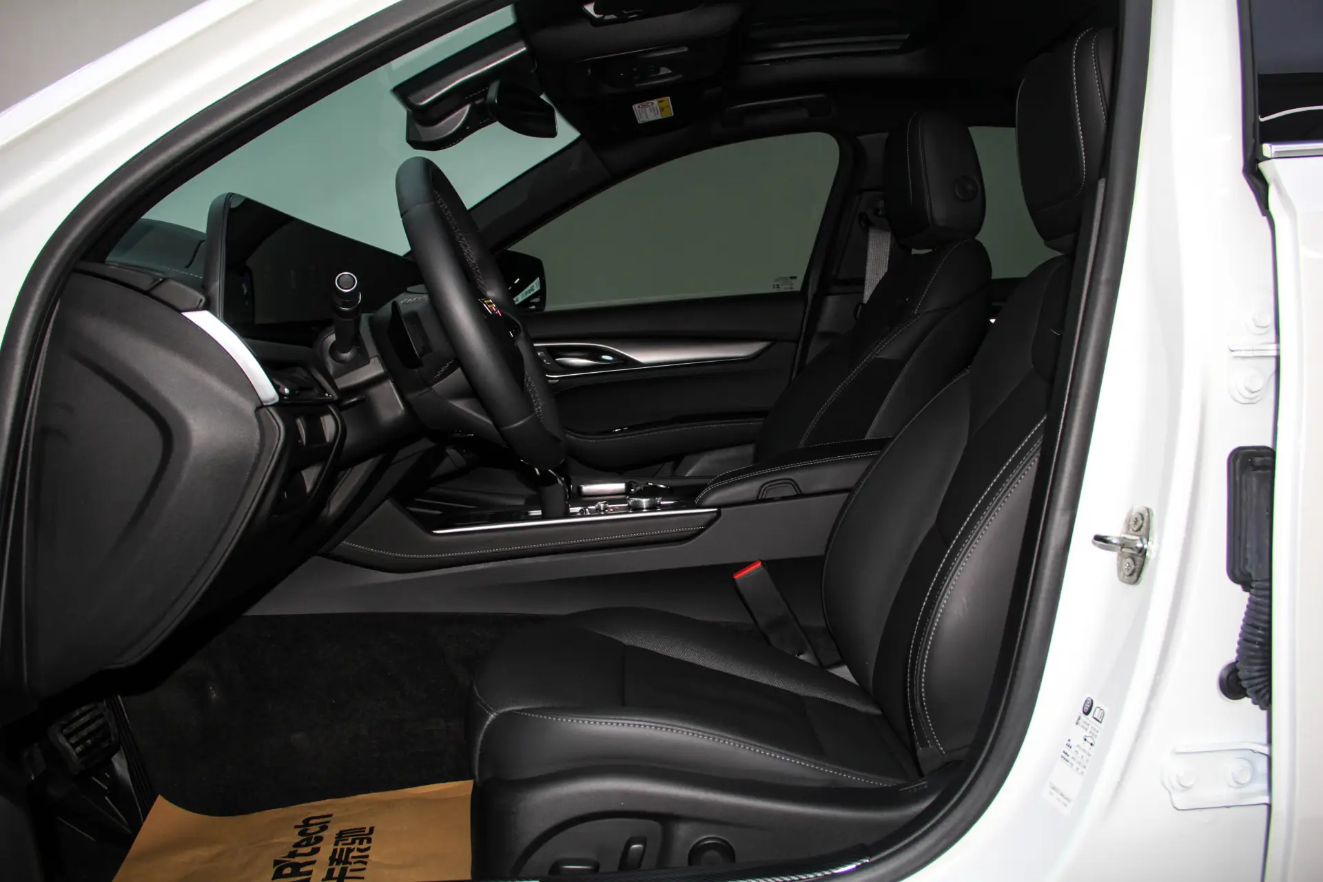 Cadillac CT5, 2024 23