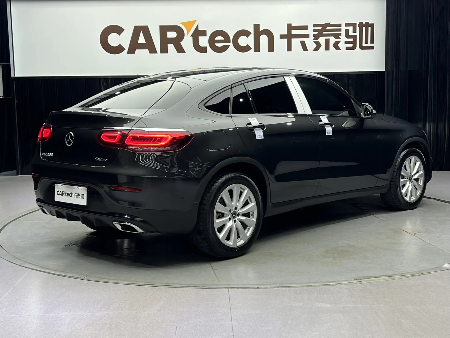Mercedes-Benz GLC 260 4MATIC, 2020 все фото