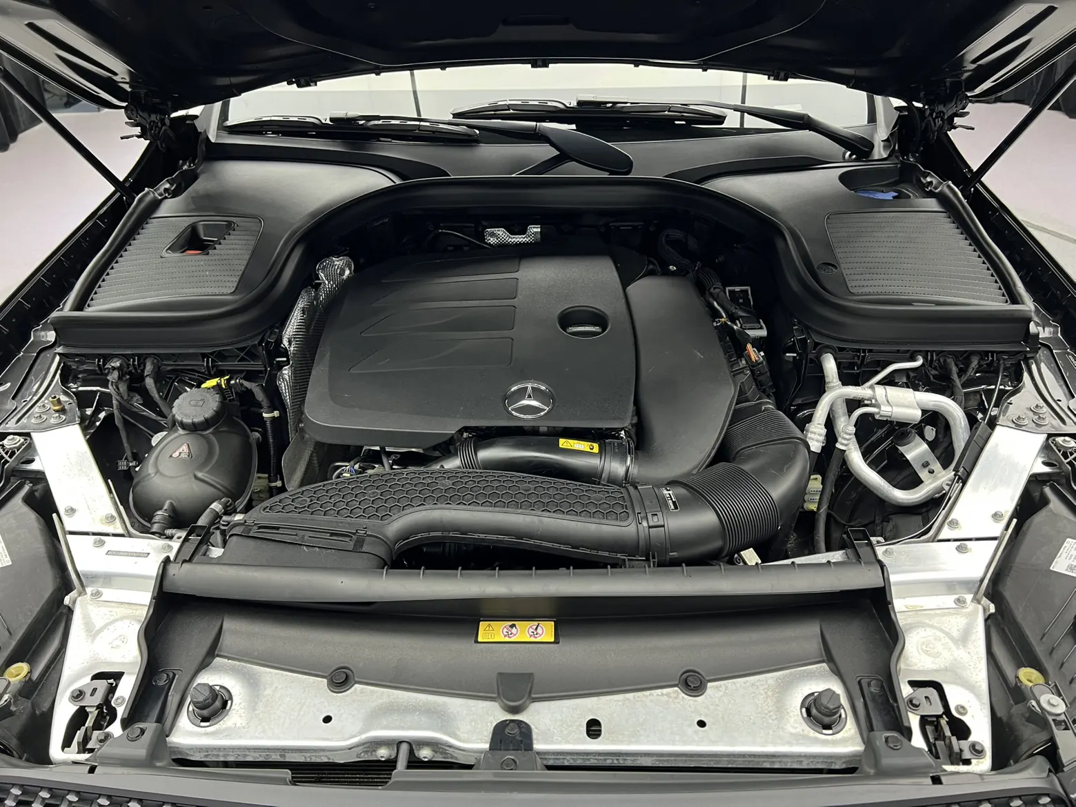 Mercedes-Benz GLC 260 4MATIC, 2020 10