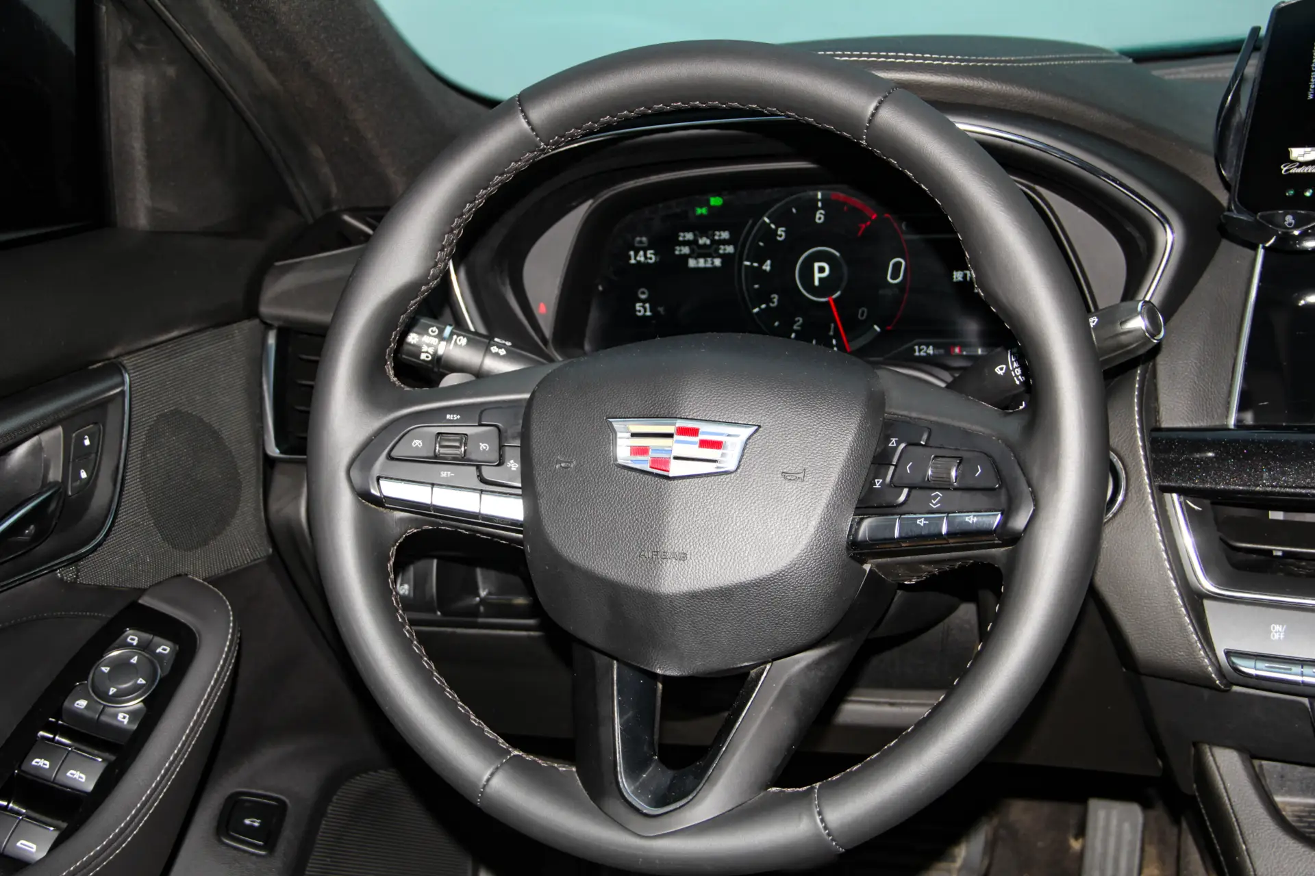 Cadillac CT5, 2024 14