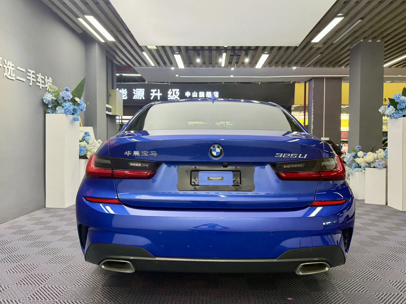 BMW 325Li, 2021 3