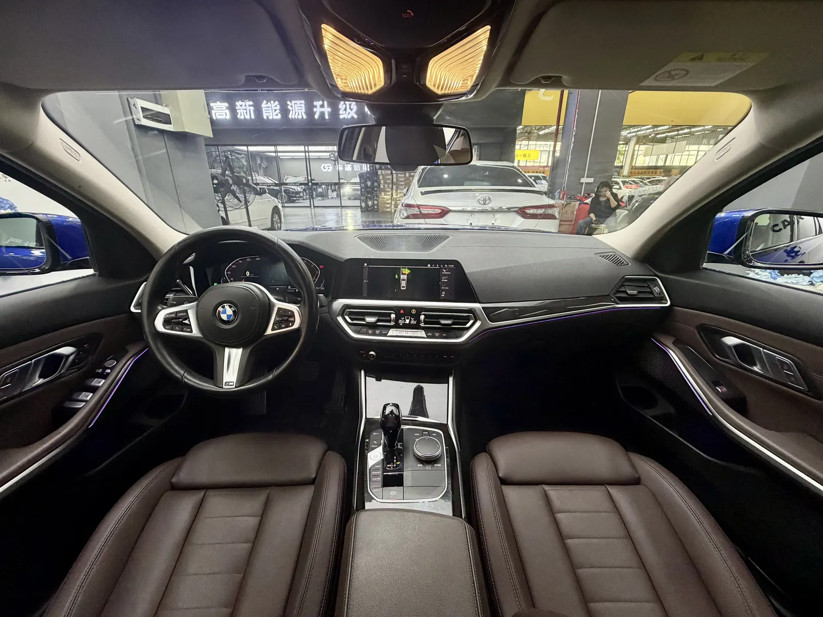 BMW 325Li, 2021 8