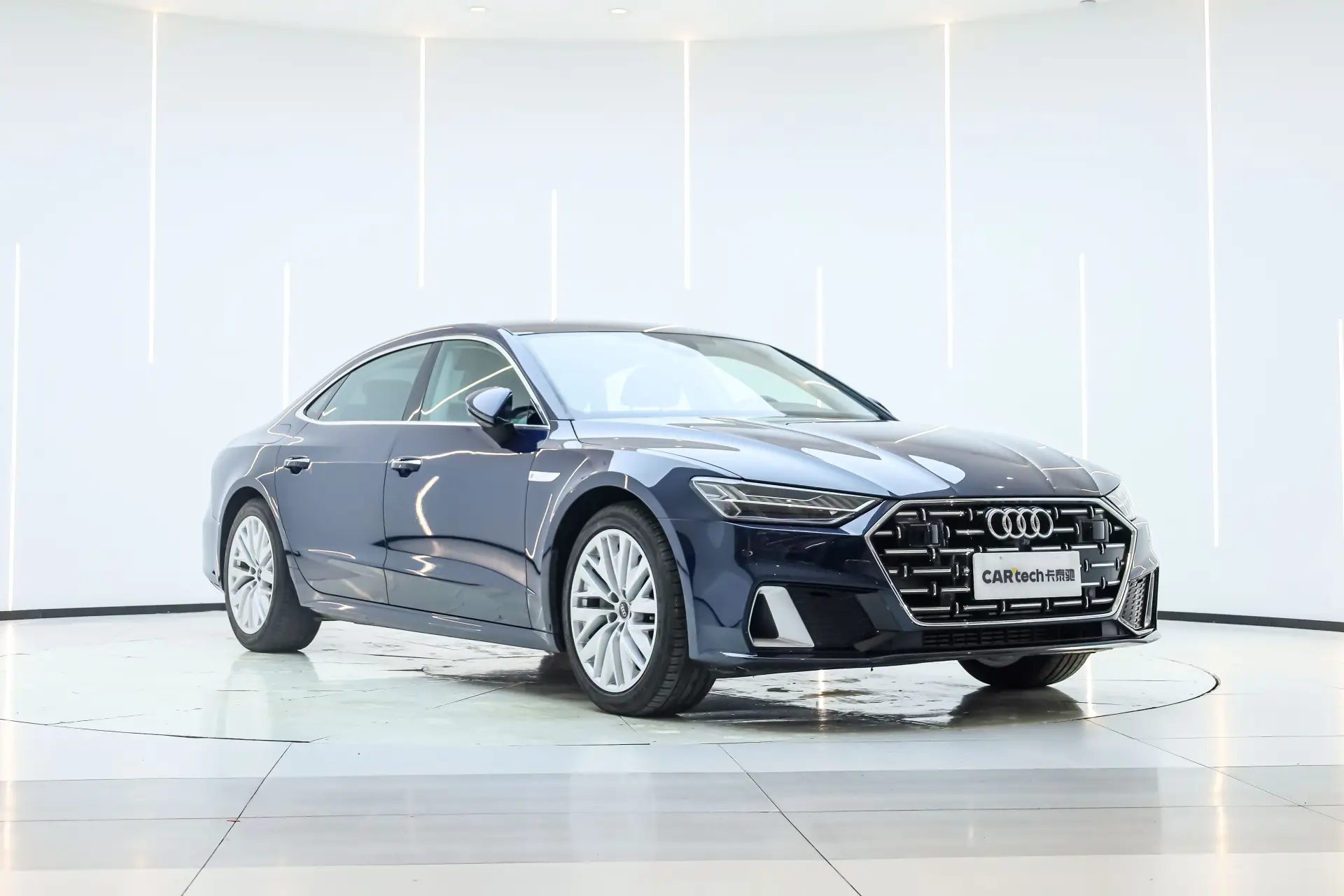 Audi A7L 45 TFSI, 2024 2
