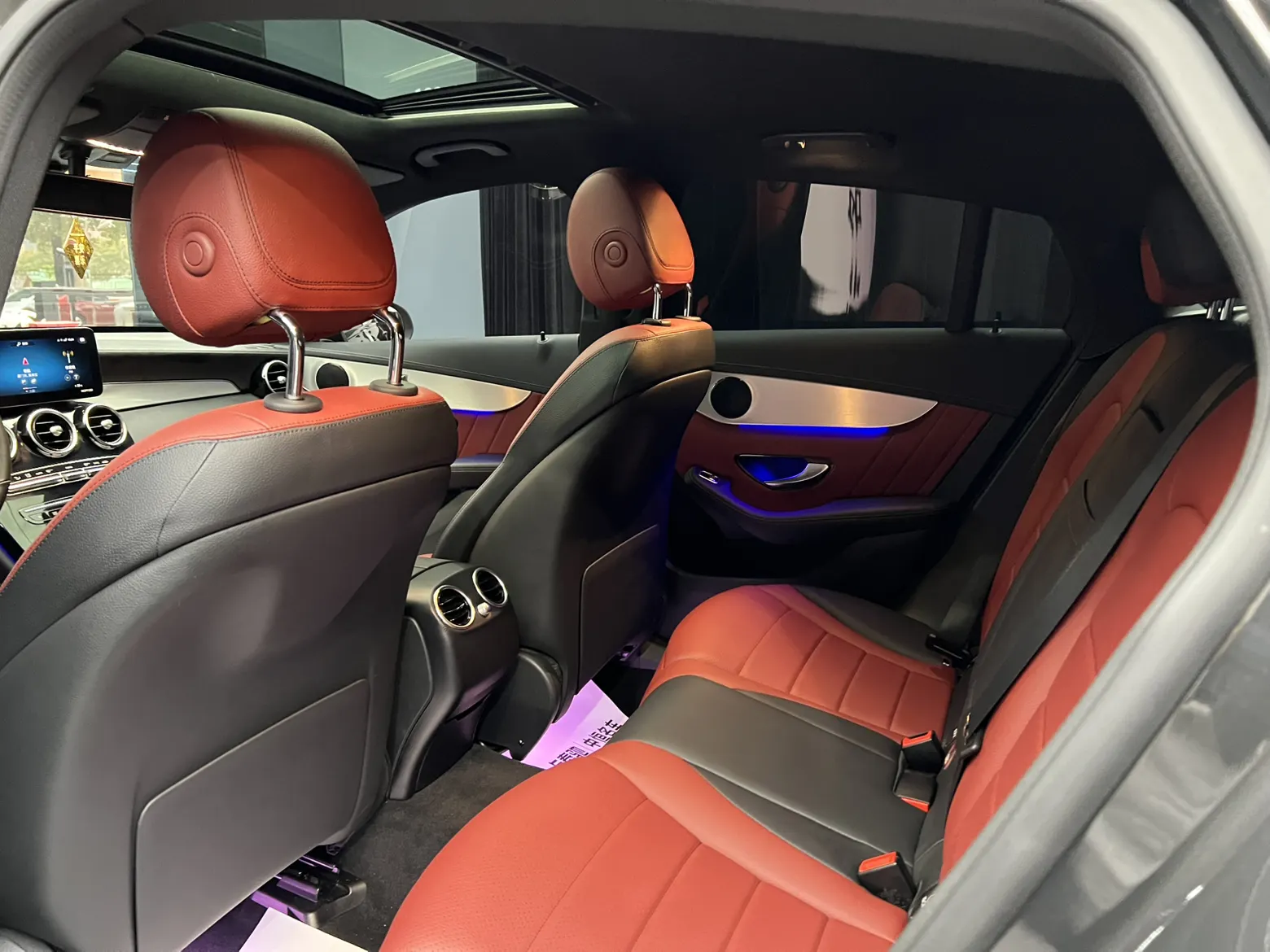 Mercedes-Benz GLC 260 4MATIC, 2020 19