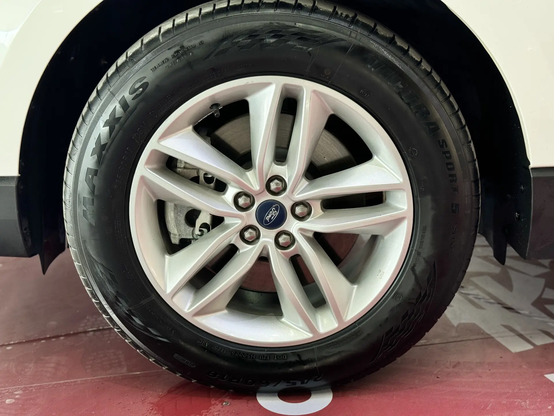 Ford Edge, 2019 11