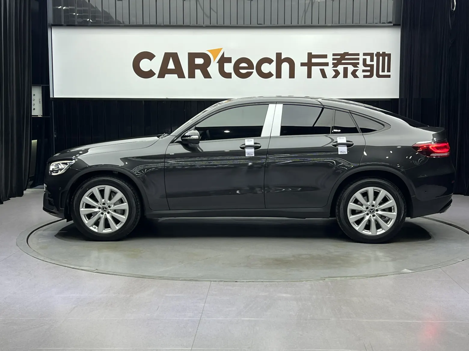 Mercedes-Benz GLC 260 4MATIC, 2020 8