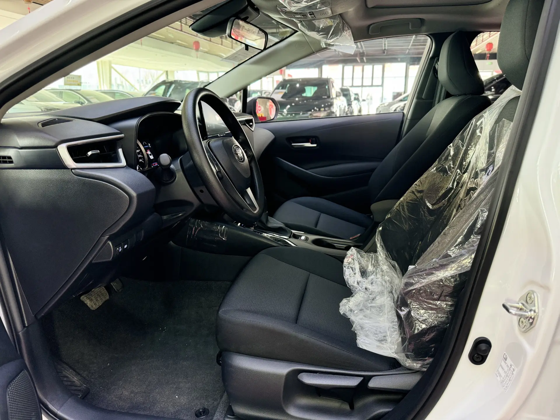 Toyota Corolla, 2025 17