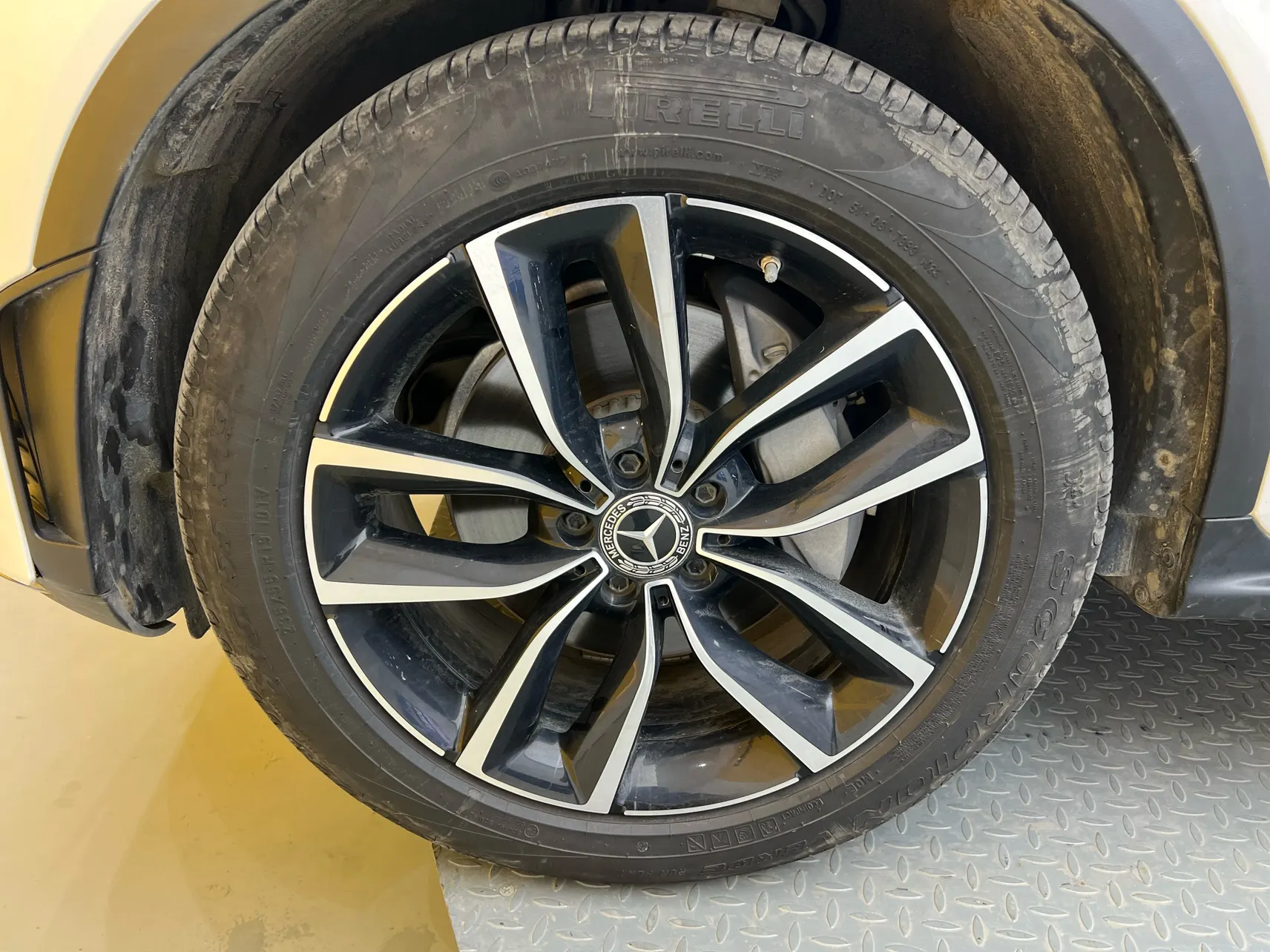 Mercedes-Benz GLC 300 L, 2020 11