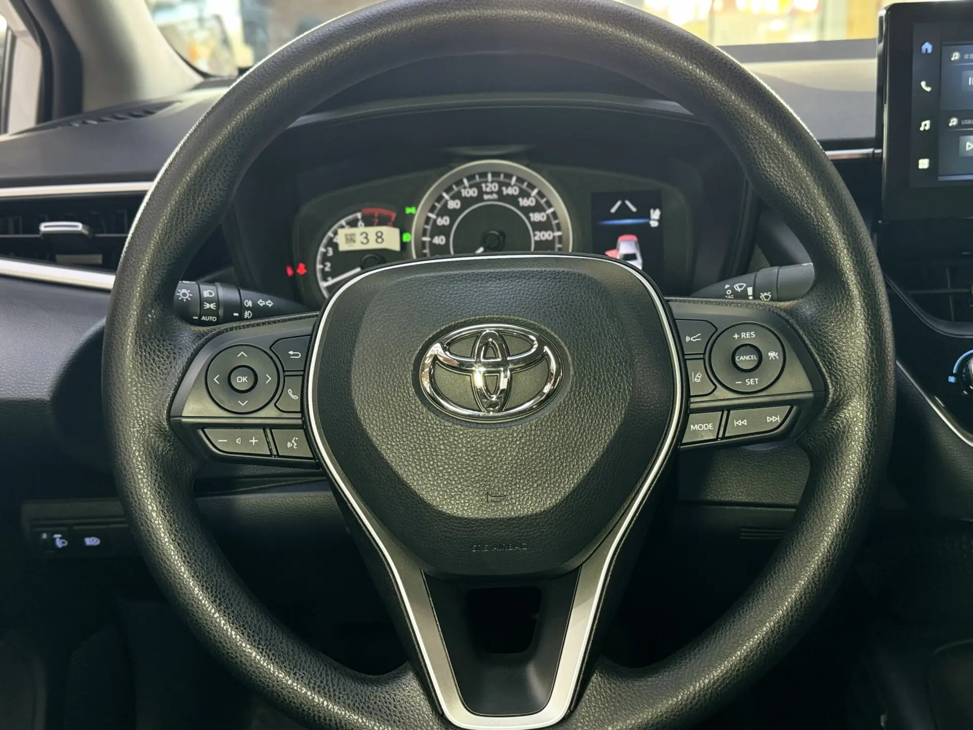 Toyota Corolla, 2025 14
