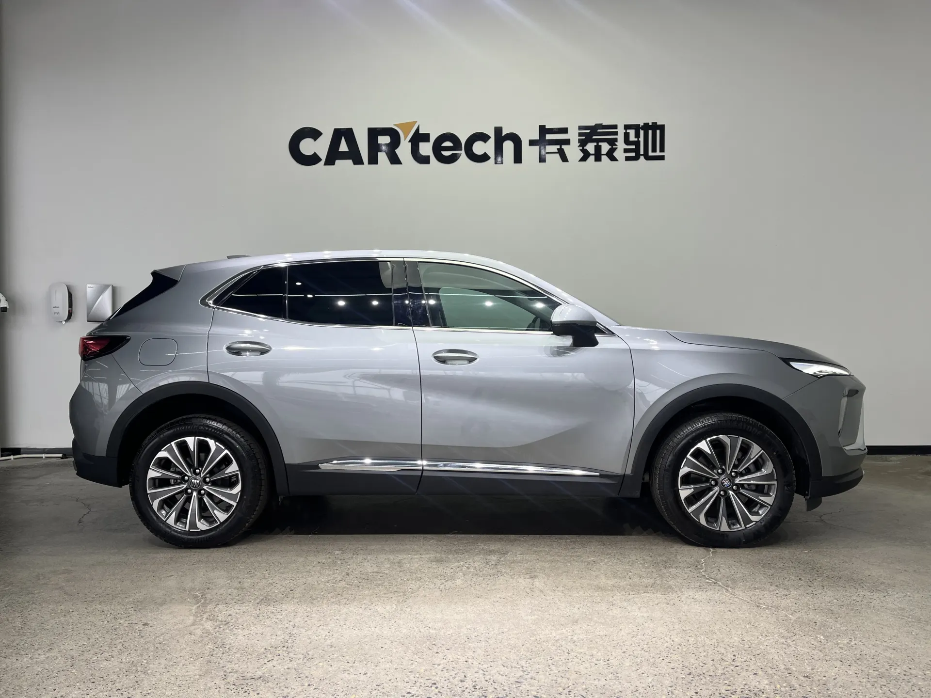 Buick Envision, 2025 4