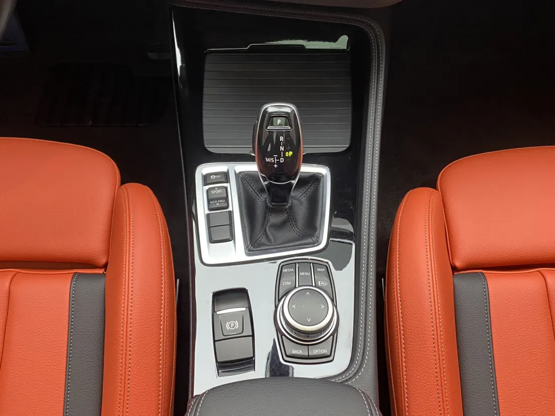 BMW 125i, 2023 21