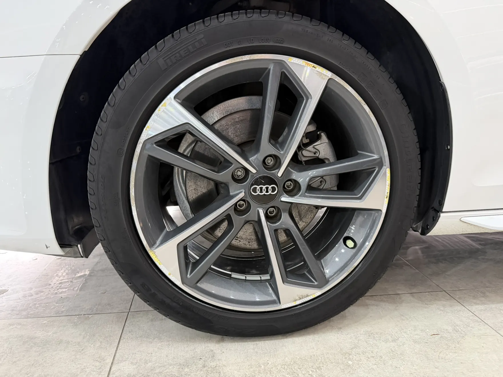 Audi A4L 40 TFSI, 2022 9