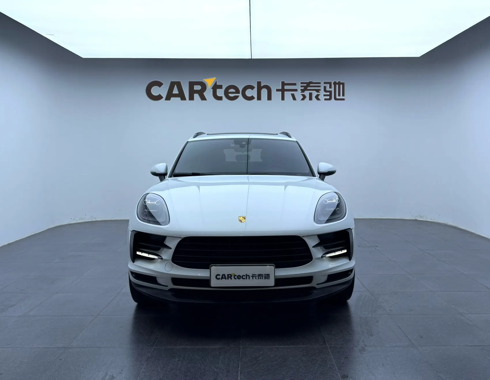 Porsche Macan, 2020 3