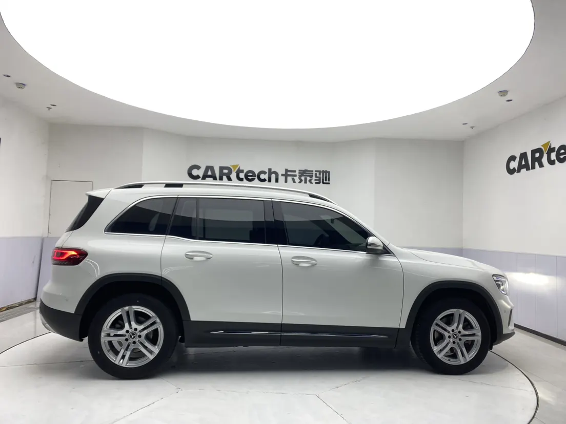 Mercedes-Benz GLB, 2023 4