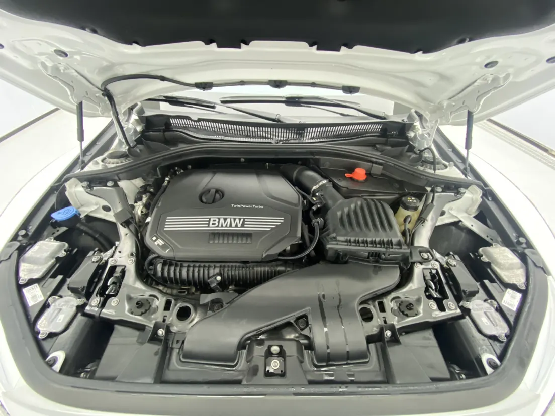 BMW 125i, 2023 12