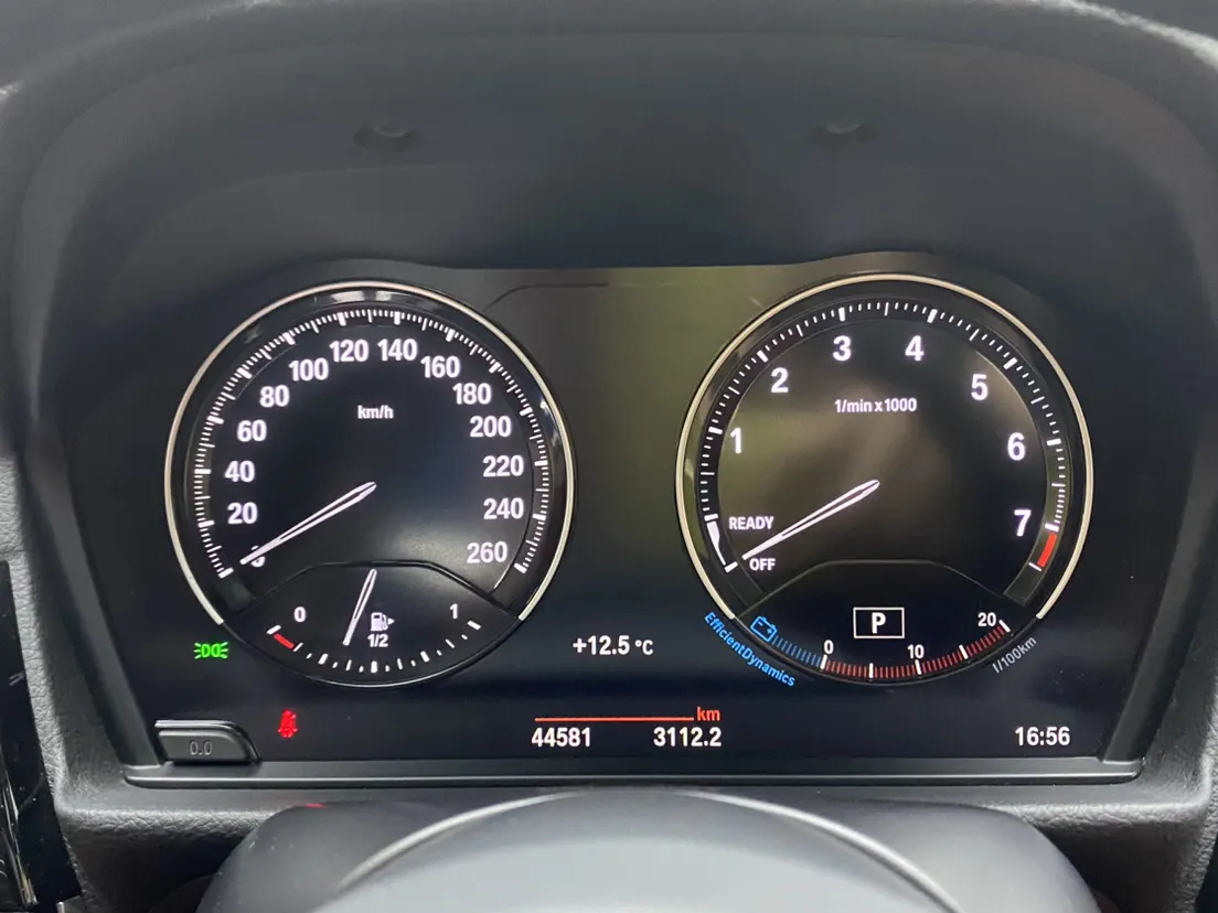 BMW 125i, 2023 16