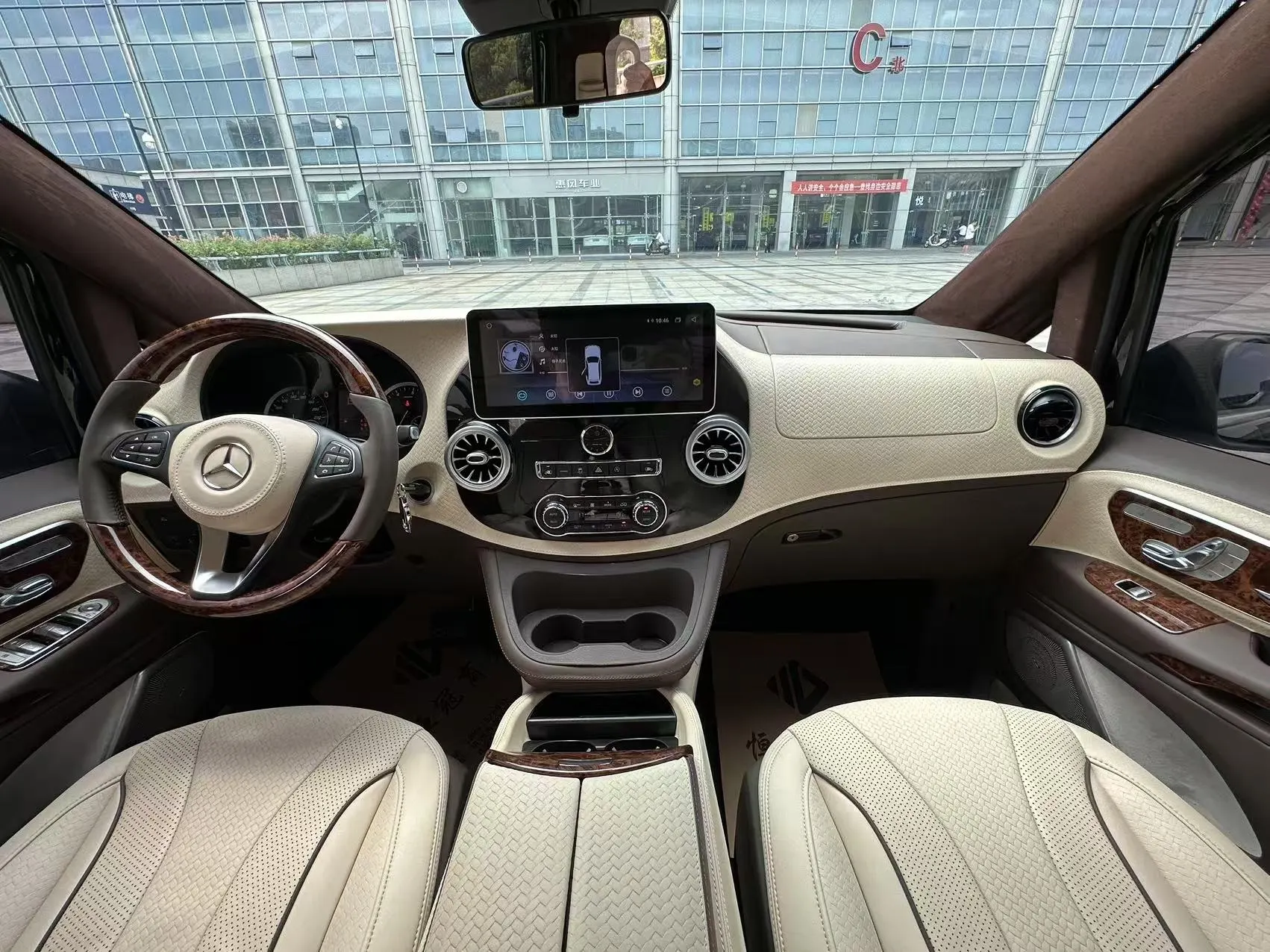 Mercedes-Benz Vito, 2022 8