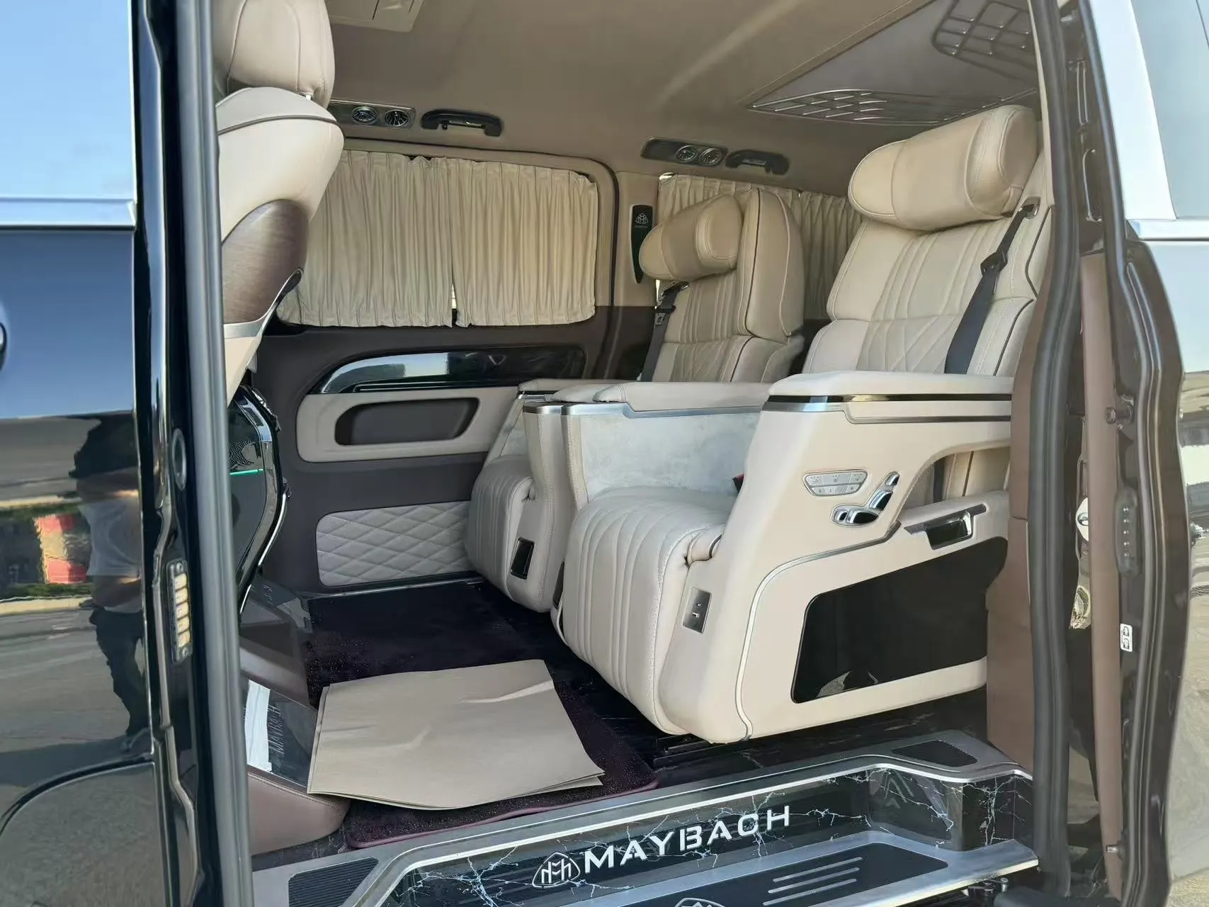 Mercedes-Benz Vito, 2023 10