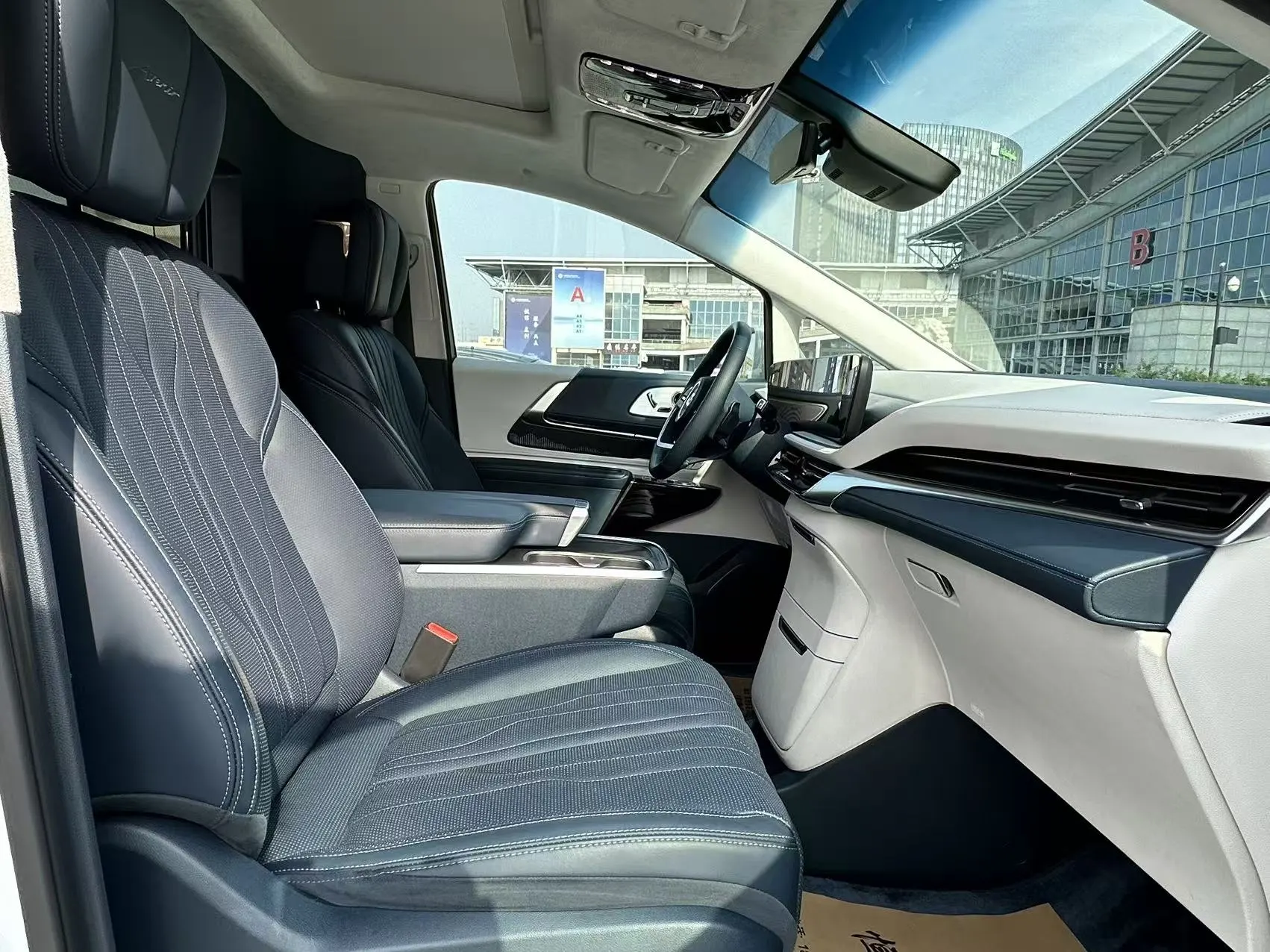 Buick Century, 2023 9