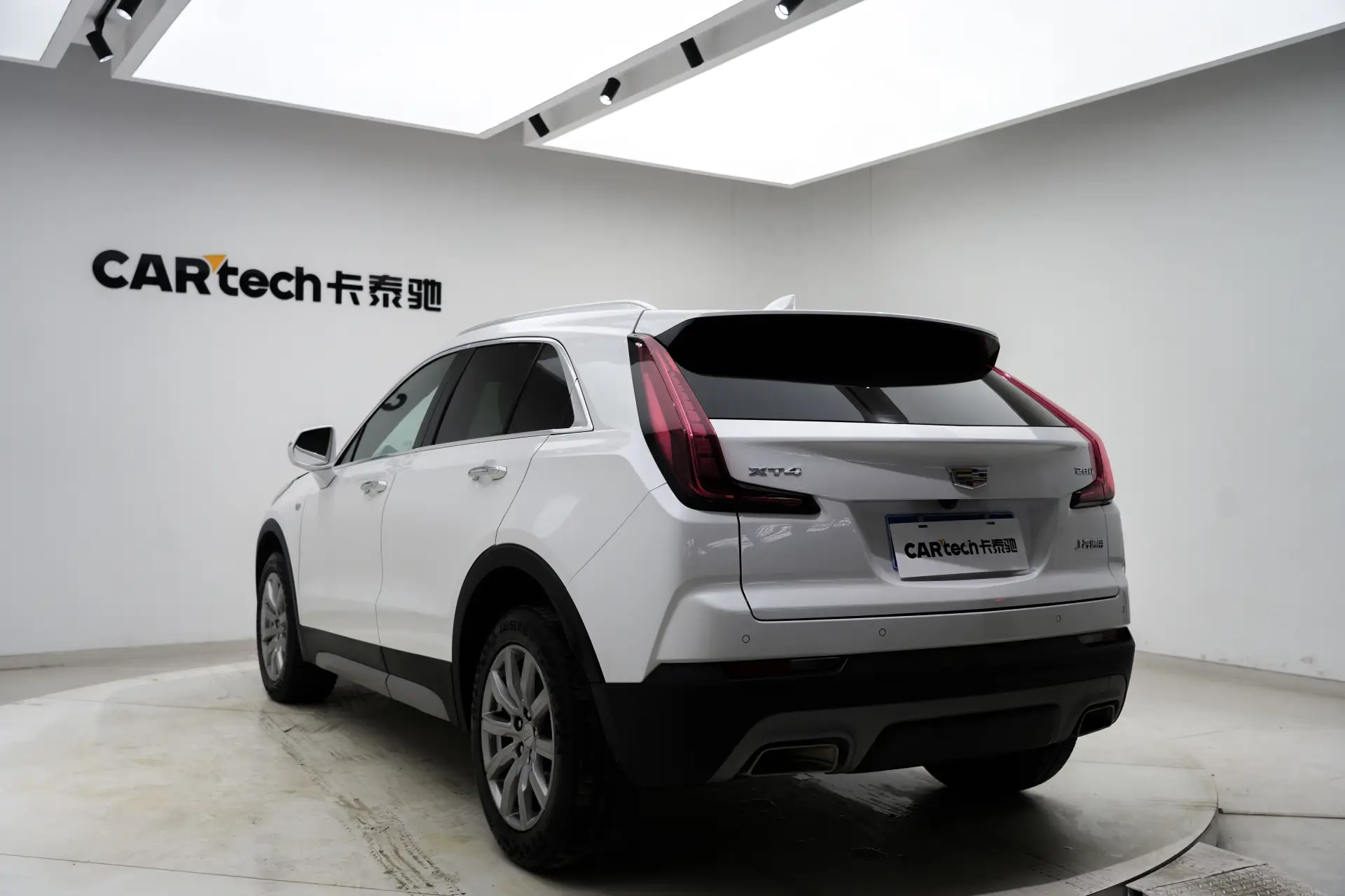 Cadillac XT4, 2021 7