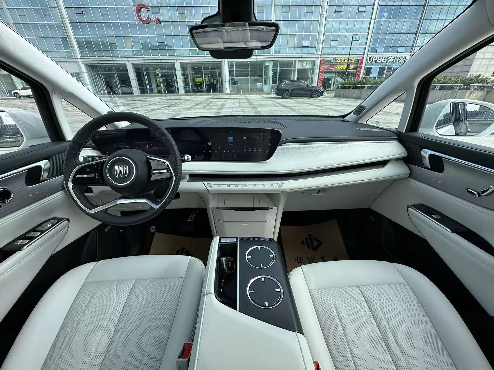 Buick GL8, 2025 7